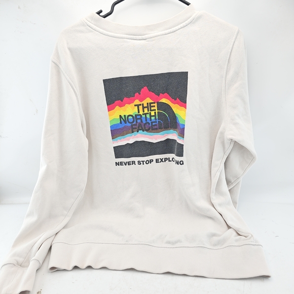 The North Face Off-White Crewneck Sweatshirt - Picture 5 of 6